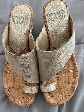 Donald J. Pliner Metallic Taupe Cork Toe-Loop Slide Sandals